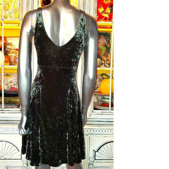 Vintage Betsey Johnson 90s Green Stretch Crushed Velvet Skater Slip Dress Size M - Picture 10 of 15